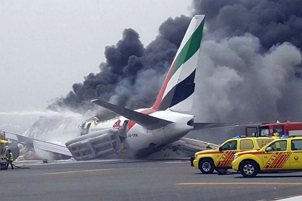 इरानमा ६० जना यात्रु बोकेको विमान दुर्घटना