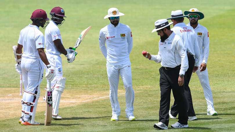 श्रीलंकाका क्रिकेट कप्तान दिनेश चण्डिमालमाथि बल टेम्परिङको आरोप