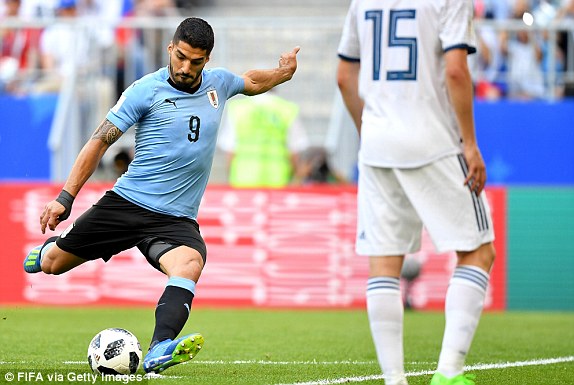 रुस भर्सेस उरुग्वे : रुसविरुद्धको खेलमा उरुग्वेले ३ गोल हान्यो