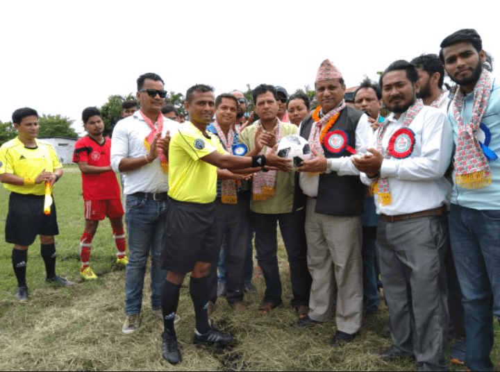 बिराटनगरमा व्याच्लर्स कप फुटबल सुरु,पथरी बहुमुखी क्याम्पस पहिलो खेलमा बिजयी