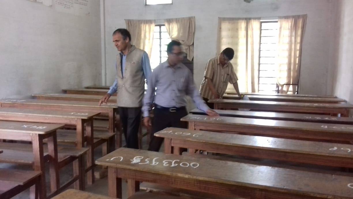 एसइई तयारी पुरा : मोरङमा १८ हजार ३ सय ५२ जनाले परीक्ष दिँदै,६९ वटा परीक्षा केन्द्र