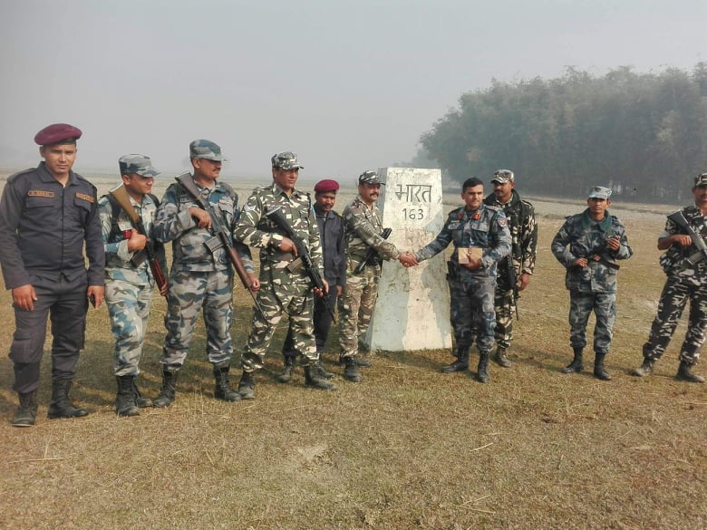 माेरङकाे दशगजामा नेपाल–भारत सुरक्षा संयुक्त गस्ती,  राेकिएला सिमामा हुने तस्करी !