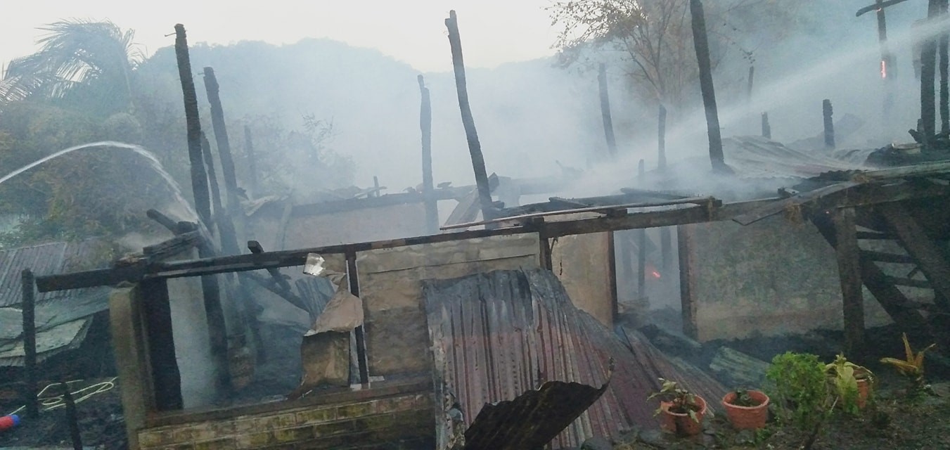 लेटाङमा आगलागी हुँदा २ घर जलेर नष्ट , आगो पूर्ण रुपमा नियन्त्रणमा