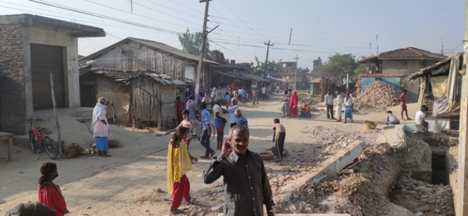 चोर बाटो हुँदै भारतबाट नेपाल प्रवेश , जोखिम बढेको अवस्था