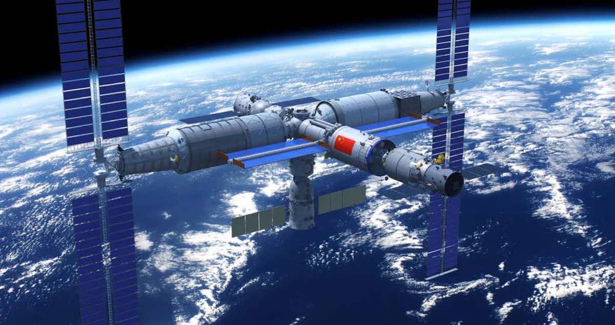 अन्तरिक्ष केन्द्र निर्माणमा चीनको फड्को, तीन अन्तरिक्ष यात्री लिएर उड्यो शेन्झाउ–१२
