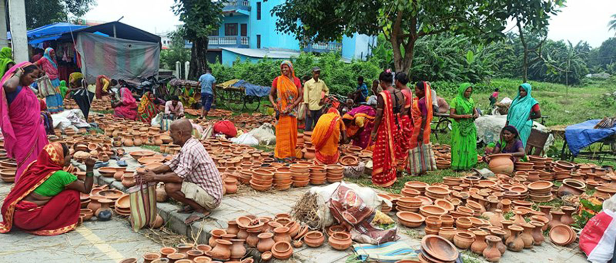 <span class='c1'>इनरुवाकाे चौठचन्द्र पर्व लक्षित</span> <span class='c2'>माटोको भाँडाको कारोबारमा वृद्धि</span>