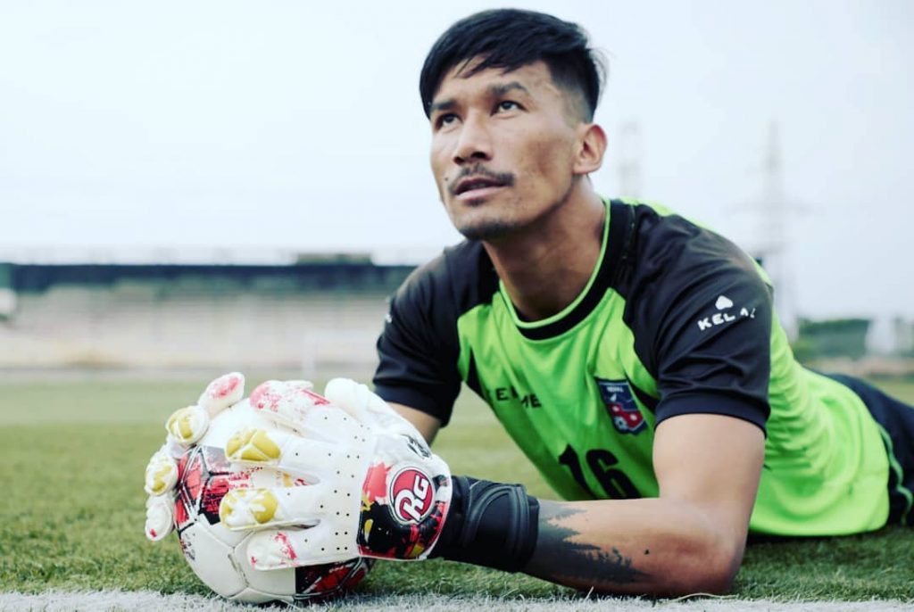 नेपाली फुटबल टिमका कप्तान किरण माल्दिभ्समा सर्बोत्कृष्ट गोलरक्षक घोषित
