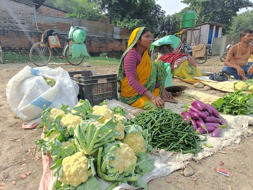 <span class='c1'>भारतबाट आउने तरकारीका कारण</span> <span class='c2'>नेपाली किसान समस्यामा</span>