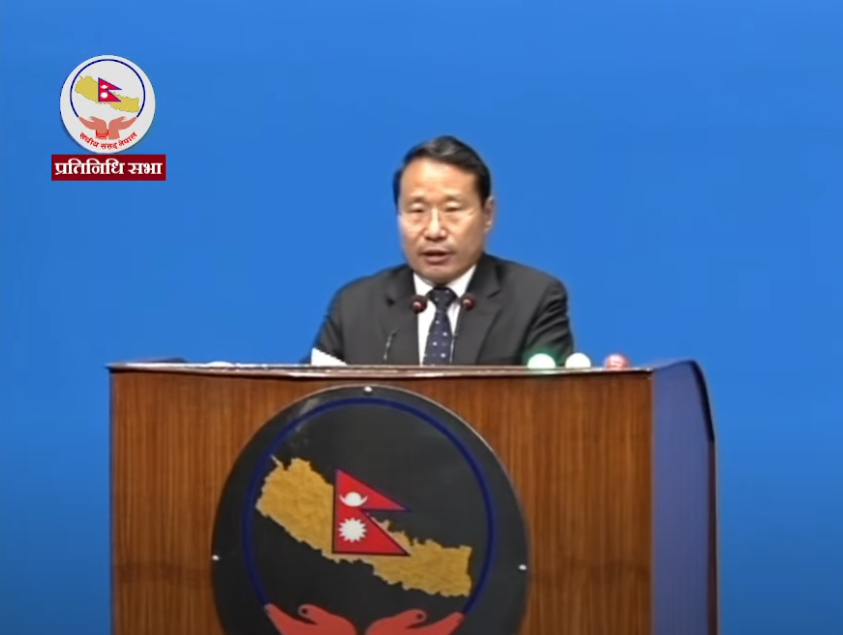 <span class='c1'>सडकमा उठिरहेका आवाजहरुलाई दुई तिहाइको</span> <span class='c2'>सरकारले देखेन : वर्षमान पुन</span>