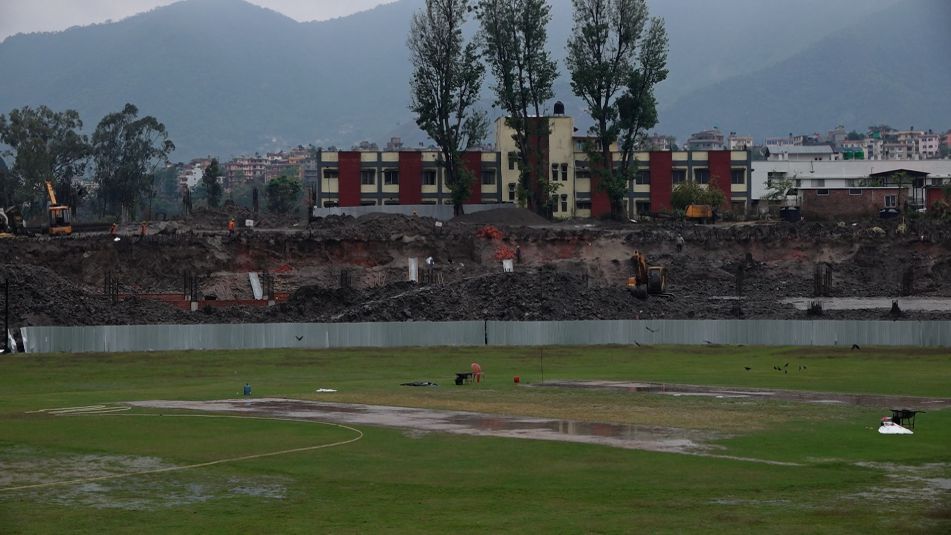 <span class='c1'>त्रिवि क्रिकेट मैदान पुन:र्निर्माण</span> <span class='c2'>तोकिएकै मितिमा पूरा हुने</span>