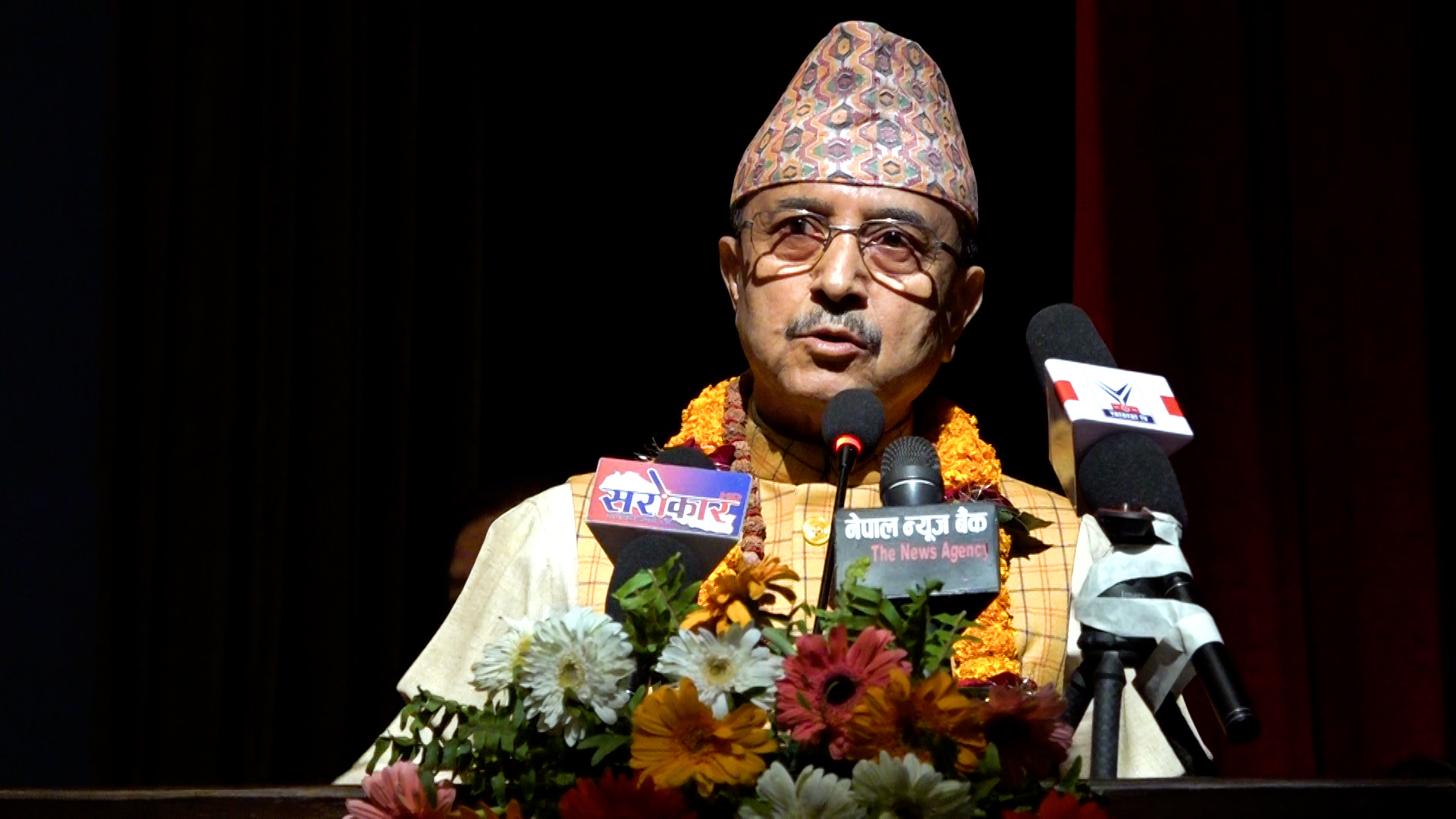 <span class='c1'>सरकारले तलमाथि भएको कार्यशैली बदल्नुपर्छ</span> <span class='c2'>: कार्यवाहक सभापति खड्का</span>