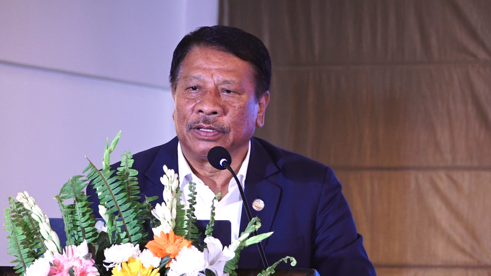 <span class='c1'>हाल प्राप्त अधिकारहरु सित्तैमा आएको</span> <span class='c2'>होइन् : मन्त्री सिंह</span>