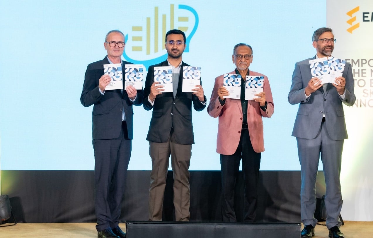 <span class='c1'>दिगो आर्थिक विकासका लागि नीति सुधारमा जोड</span> <span class='c2'>दिनु आवश्यक छः अर्थशास्त्री प्राडा प्याकुरेल</span>