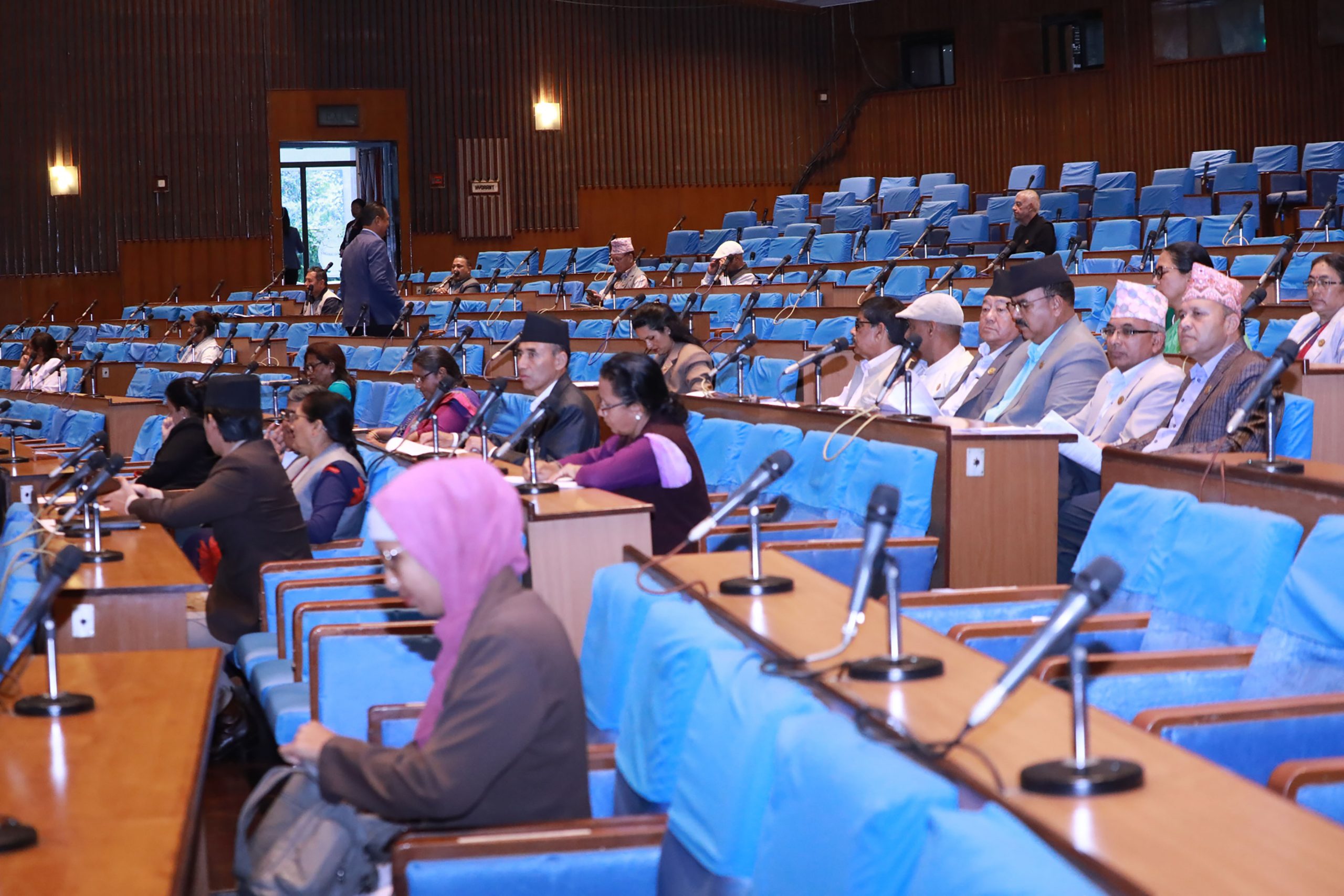 <span class='c1'>विचार गरियोस् भन्ने</span> <span class='c2'>प्रस्ताव सर्वसम्मतिले स्वीकृत</span>