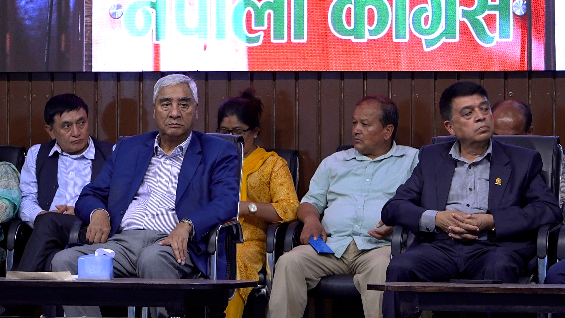 <span class='c1'>सबै दोष सरकार र नेताहरुको टाउकोमा</span> <span class='c2'>थुपार्न पाइँदैन  : सभापति देउवा</span>