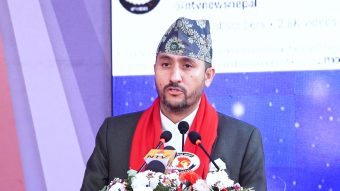 <span class='c1'>मुलुक निर्वाचनतर्फ अघि बढ्यो</span> <span class='c2'>: मन्त्री खरेल</span>