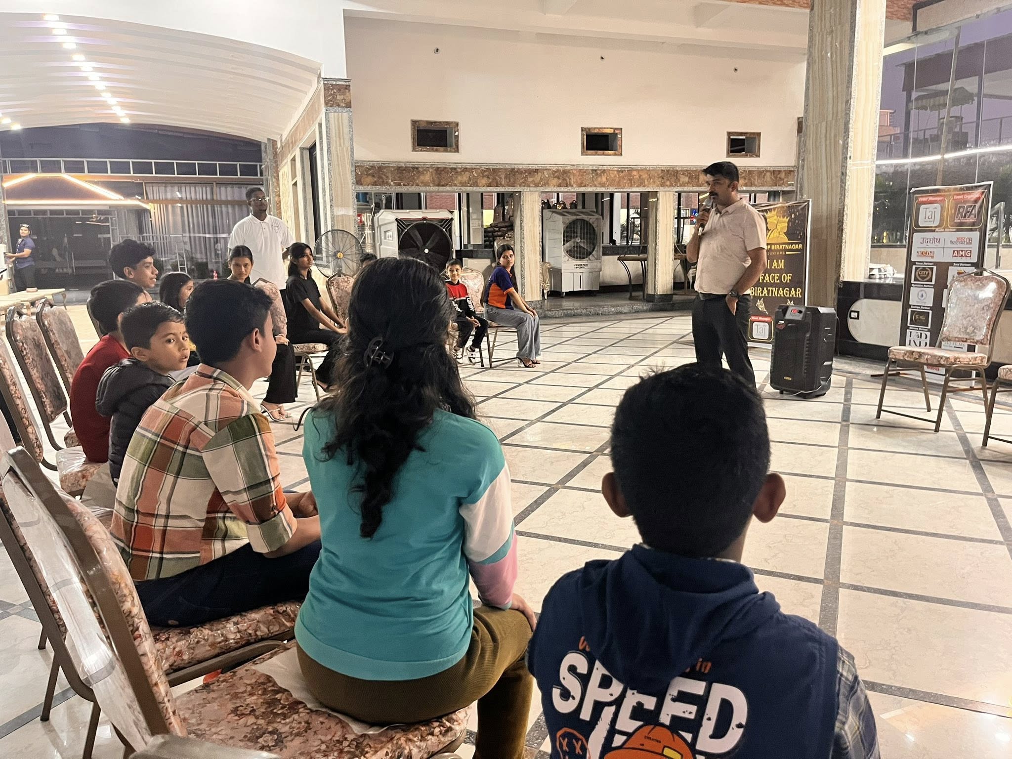 <span class='c1'>विराटनगरमा ‘फेस अफ विराटनगर जुनियर’: १६</span> <span class='c2'>जना बालप्रतिभा फिनालेका लागि तयारीमा</span>