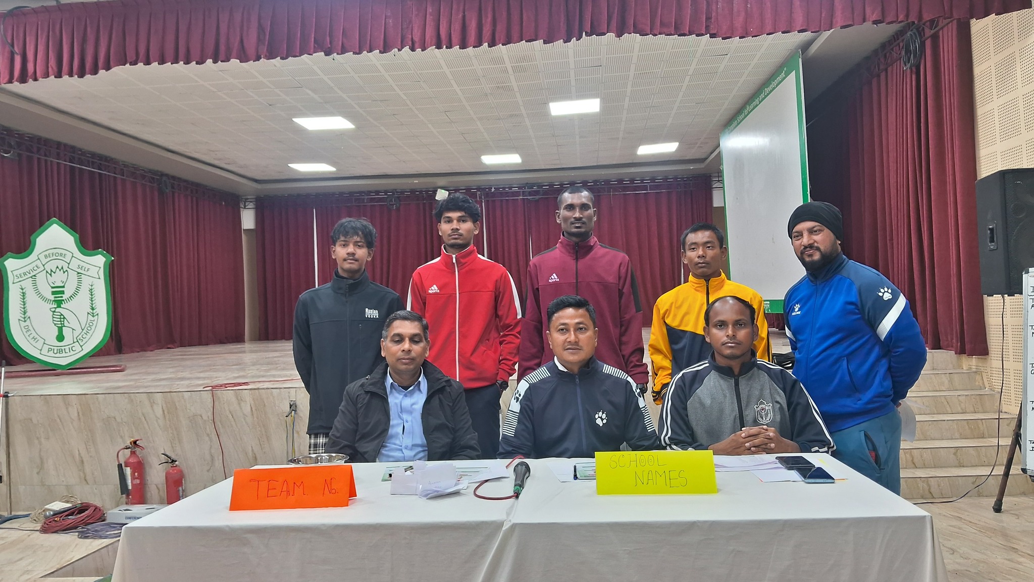 <span class='c1'>विराटनगरको दिल्ली पब्लीक स्कुलमा आजबाट ‘अन्तर</span> <span class='c2'> रनिङ शिल्ड फुटवल प्रतियोगिता’ हुदै</span>