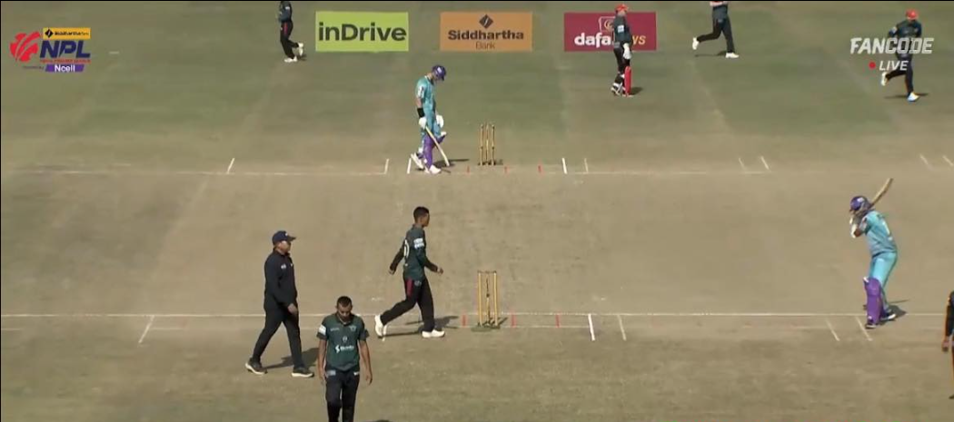 <span class='c1'>एनपीएलः काठमाण्डु गोर्खाजद्वारा पोखरा</span> <span class='c2'>एभेन्जर्सलाई १६६ रनको लक्ष्य</span>