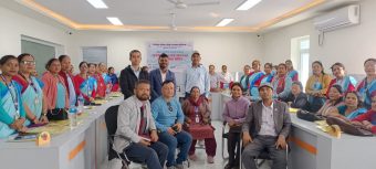 <span class='c1'>महिला स्वयंसेविकालाई आधारभूत</span> <span class='c2'>आँखा हेरचाह तालिम</span>