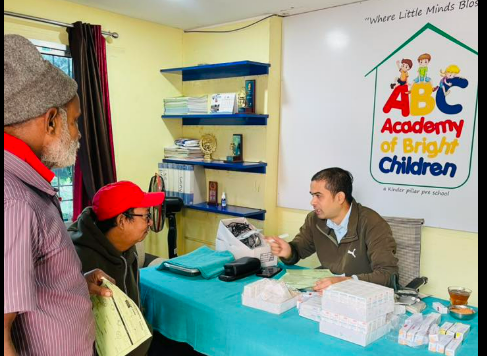 <span class='c1'>एबीसी स्कुलद्वारा विराटनगर–५ मा एक</span> <span class='c2'>दिने नि:शुल्क आँखा शिविर सम्पन्न</span>