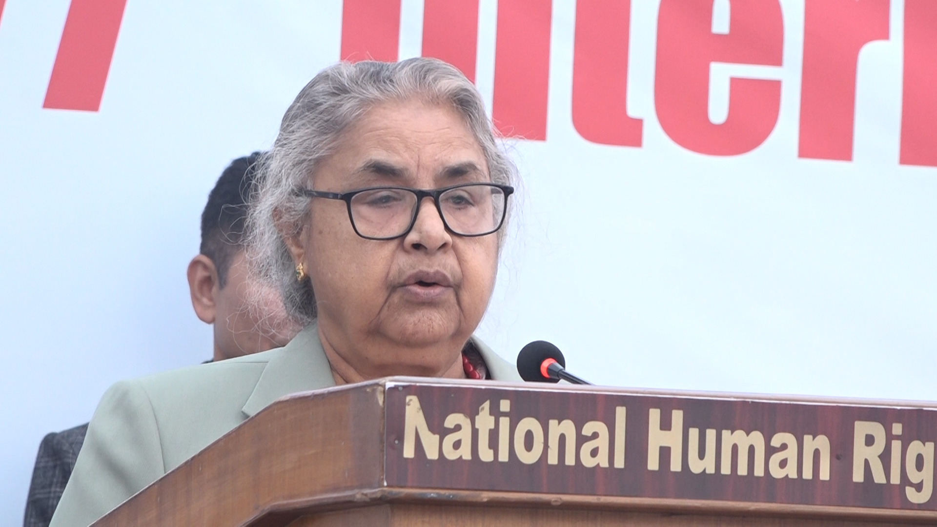 <span class='c1'>मानव अधिकारलाई हामी सबैले अपरिहार्य आधारको</span> <span class='c2'>रूपमा स्वीकार गर्नुपर्छ : प्रधानमन्त्री</span>