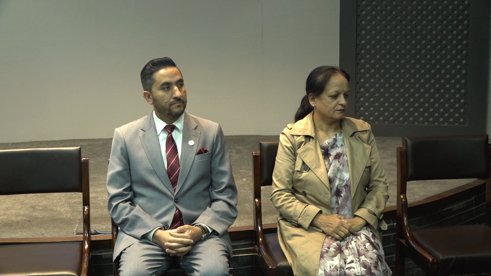 <span class='c1'>जेनजी आन्दोलनमा घाइते पत्रकारहरुलाई रोजगारीको</span> <span class='c2'>प्रवन्ध गर्न महासंघलाई सञ्चामन्त्रीको आग्रह</span>