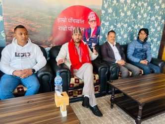 <span class='c1'>निर्धारित समयमै निर्वाचन हुनेमा सरकार</span> <span class='c2'>प्रतिबद्ध : सञ्चारमन्त्री खरेल</span>