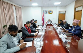 <span class='c1'>चुनावको तयारीबारे छलफल गर्न आज</span> <span class='c2'>रास्वपा, राप्रपा र जनमतसँग सरकार</span>