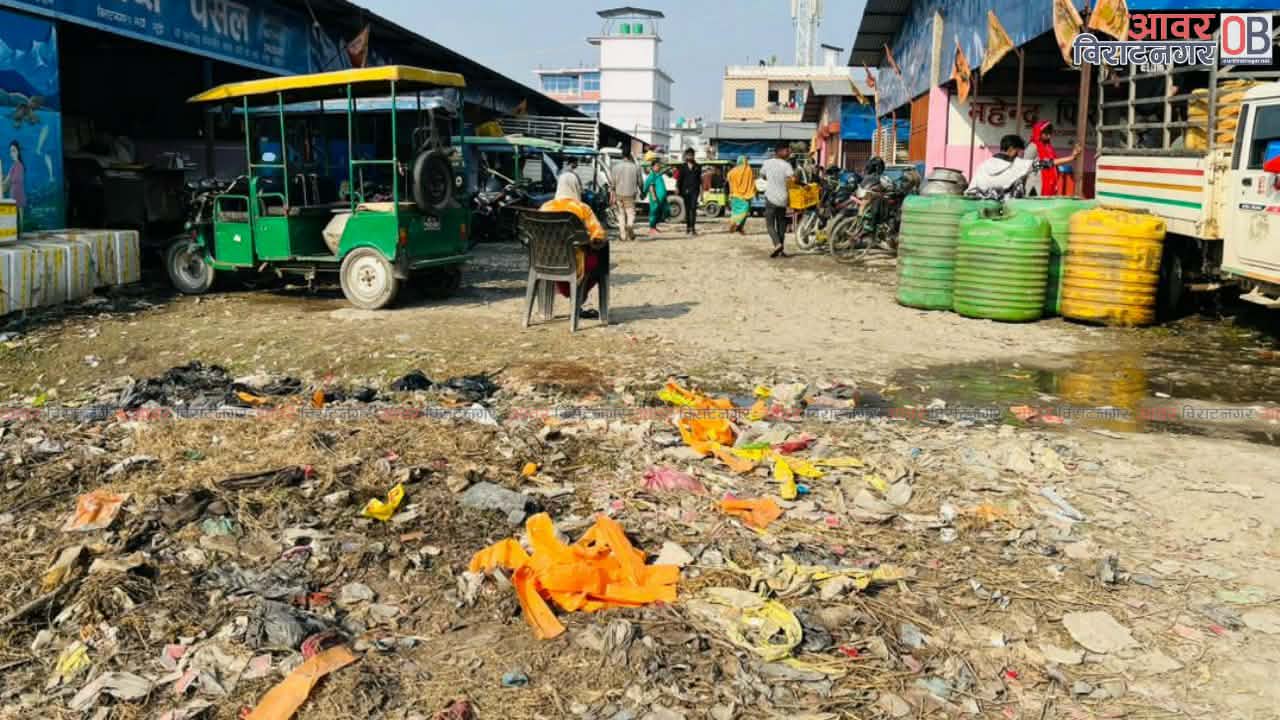 <span class='c1'>विराटनगरको गुद्री बजार सुधार योजना,</span> <span class='c2'>फोहोर दैनिक उठ्ने–शौचालय बन्दै</span>