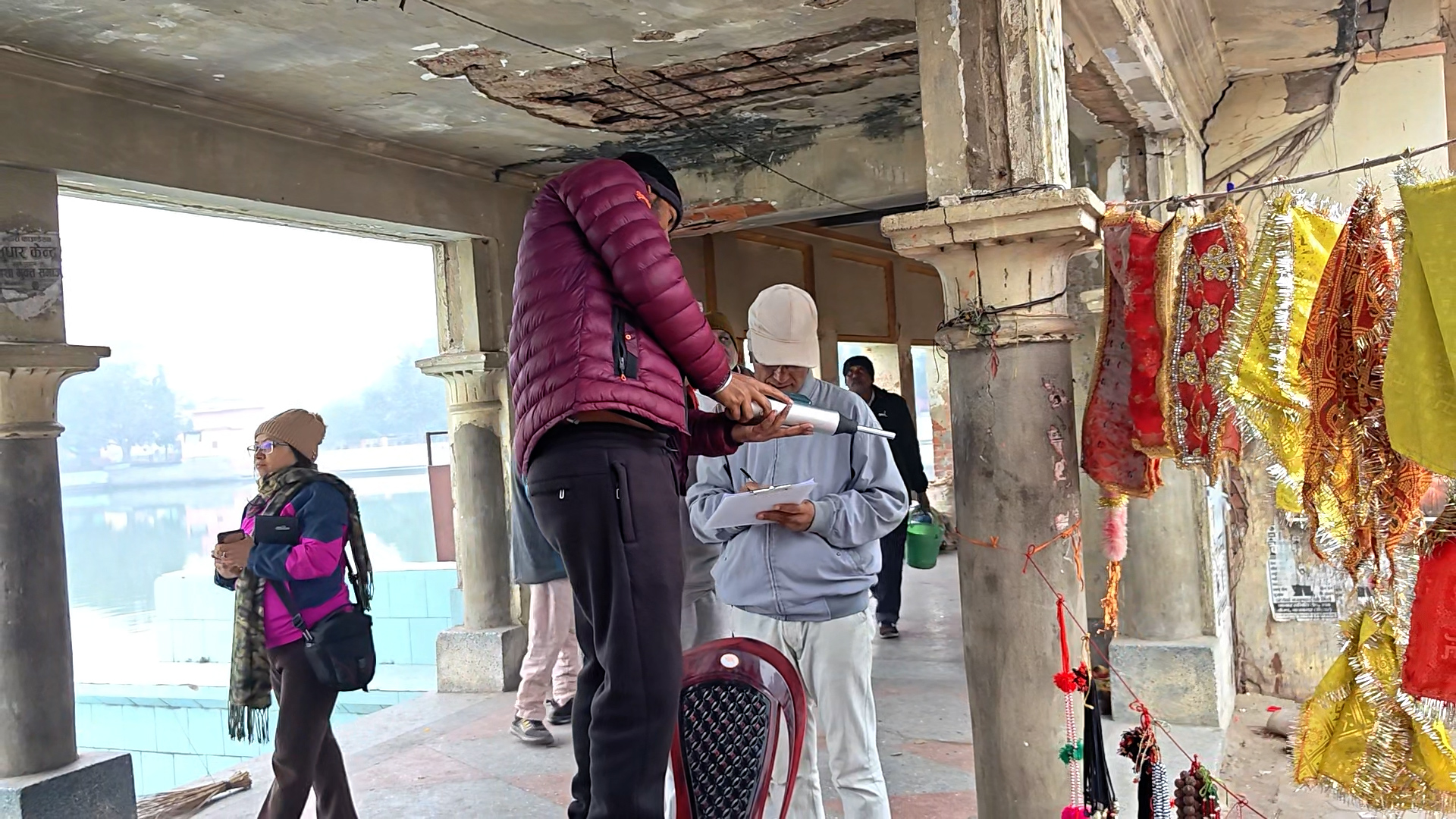 <span class='c1'>पुरातात्विक विभागसहितको विज्ञ टोलीद्वारा</span> <span class='c2'>जनकपुरधामस्थित रामायण भवनको निरीक्षण</span>