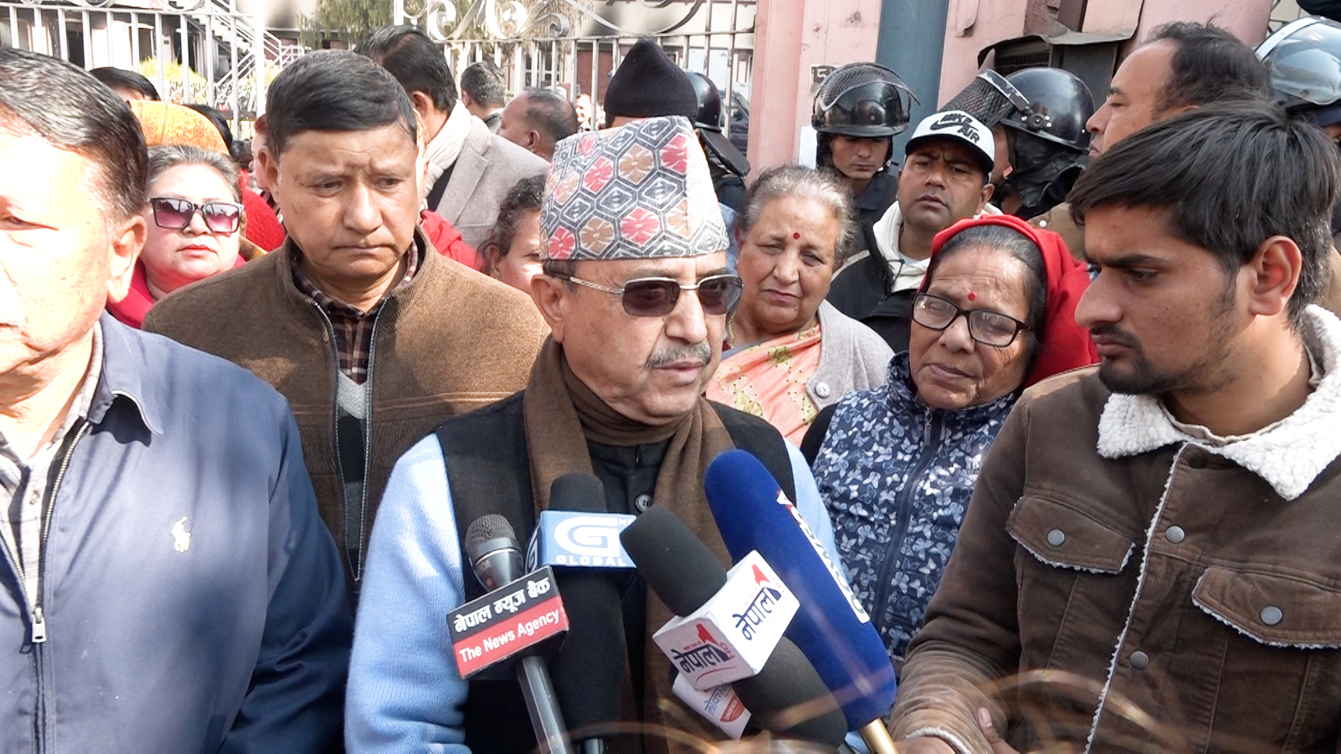 <span class='c1'>निर्वाचन आयोगको एकलौटी र गैरकानुनी निर्णयविरुद्ध</span> <span class='c2'>सर्वोच्च पुगेका हौं : खड्का</span>