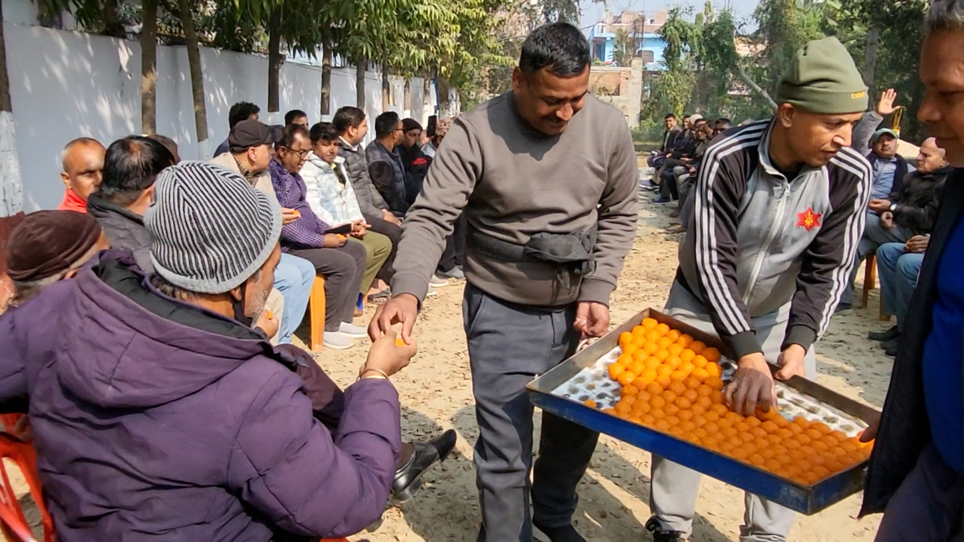 <span class='c1'>गगन थापा सभापति भएपछि नेपाली</span> <span class='c2'>कांग्रेस धनुषाद्वारा खुसीयाली मनाईयो</span>