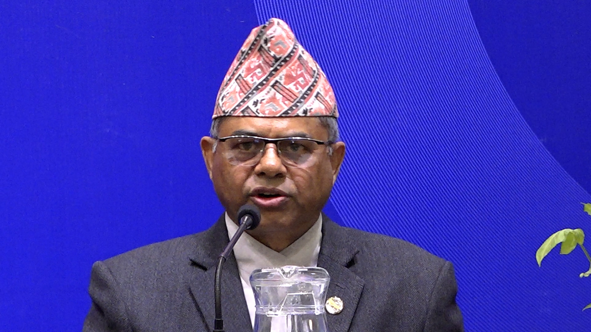 <span class='c1'>निर्यात विविधीकरण र प्रतिस्पर्धात्मकतामा ढिलाइ</span> <span class='c2'>भइसकेको छ : मन्त्री सिन्हा</span>