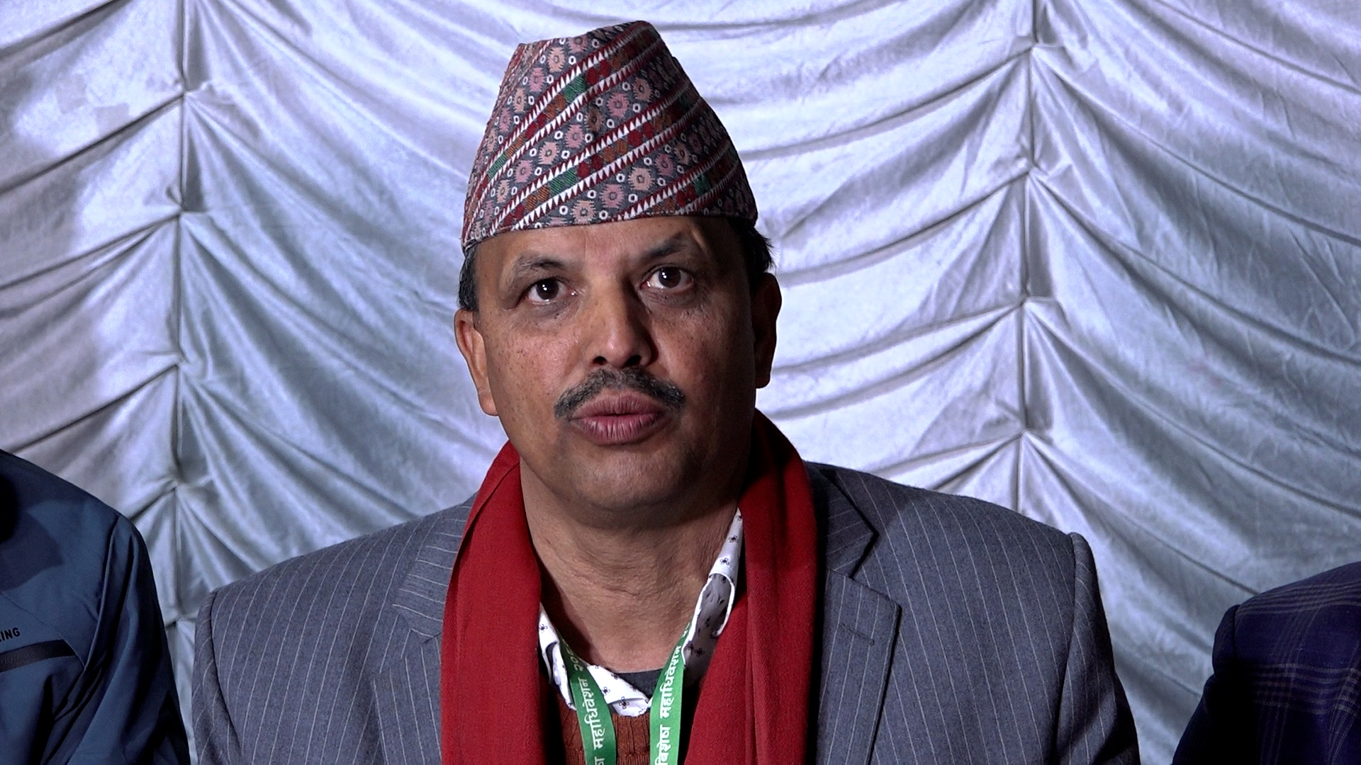 <span class='c1'>कांग्रेस विशेष पक्षधरले भन्यो : ६३ प्रतिशत</span> <span class='c2'>हस्ताक्षर कट्यो ७० प्रतिशत पुर्याएर देखाइदिन्छौं</span>