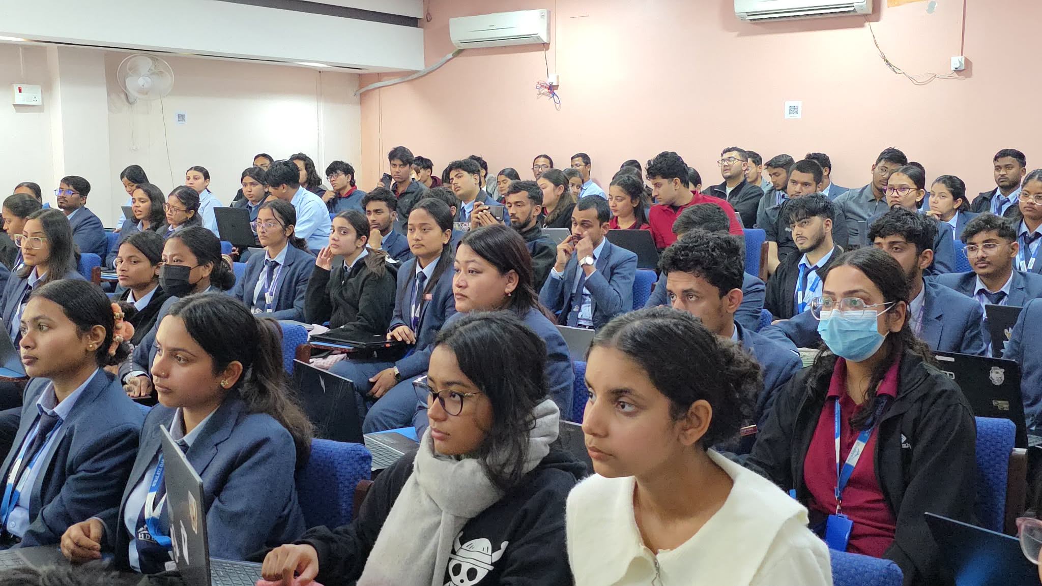 <span class='c1'>हिमालय दर्शन कलेजमा ब्लकचेन प्रविधिबारे</span> <span class='c2'>कार्यशाला, विजेतालाई १५० डलर पुरस्कार</span>