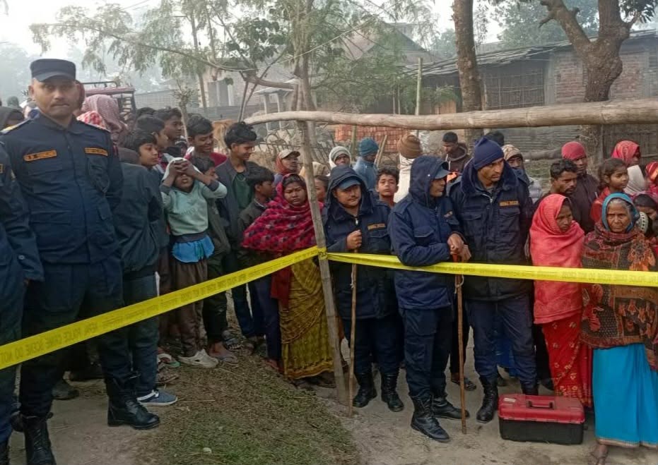 <span class='c1'>मोरङको रंगेलीमा ससुराली पुगेर श्रीमतीको</span> <span class='c2'>हत्यापछि श्रीमानले पनि त्यागे प्राण</span>