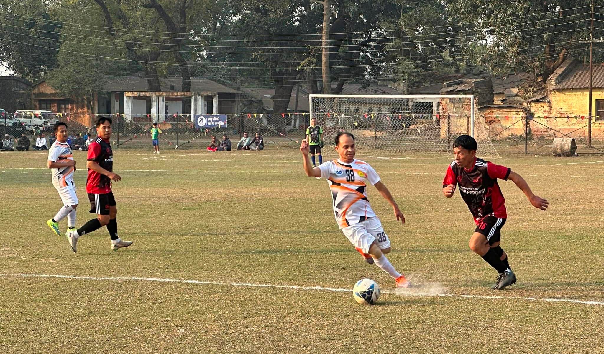 <span class='c1'>जुटमिल खेल मैदानमा सुरु भयो चौथो</span> <span class='c2'>मिल्श भेट्रान्स गोल्डकप,उद्घाटन खेलमा आयोजक विजयी</span>