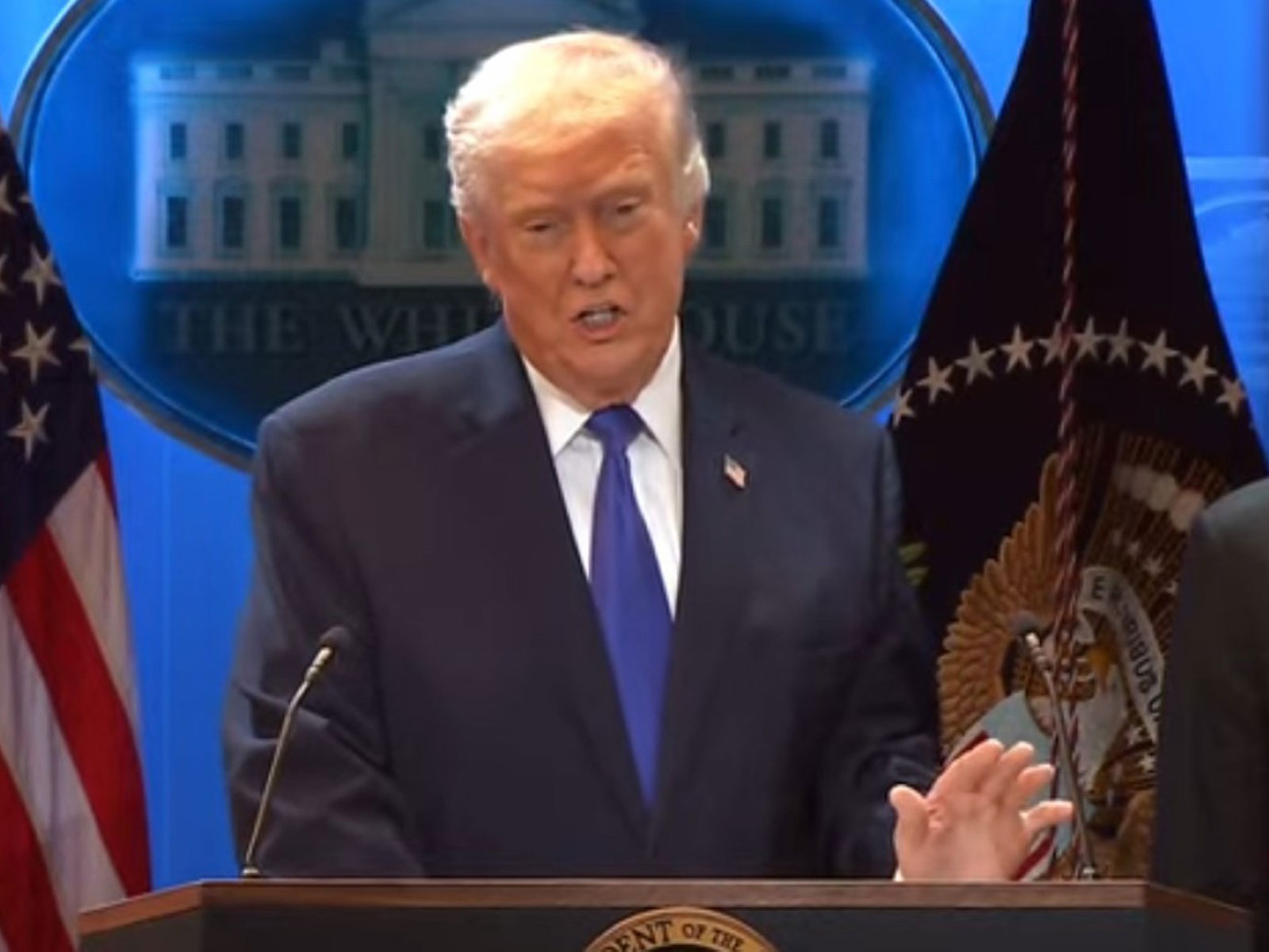 <span class='c1'>भारत–पाकिस्तान युद्धविराममा ट्यारिफको धम्की</span> <span class='c2'>प्रयोग गरेको ट्रम्पको दाबी</span>