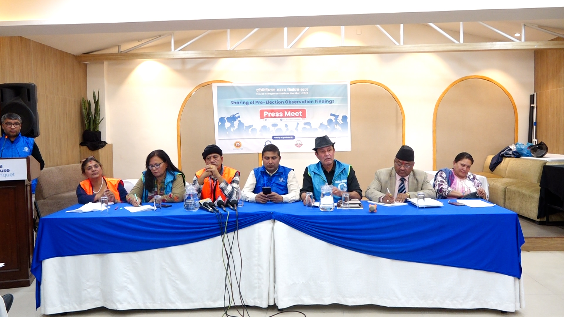 <span class='c1'>निर्वाचन तयारी पूरा तर</span> <span class='c2'>डिजिटल आचारसंहिता उल्लंघन बढ्दो</span>