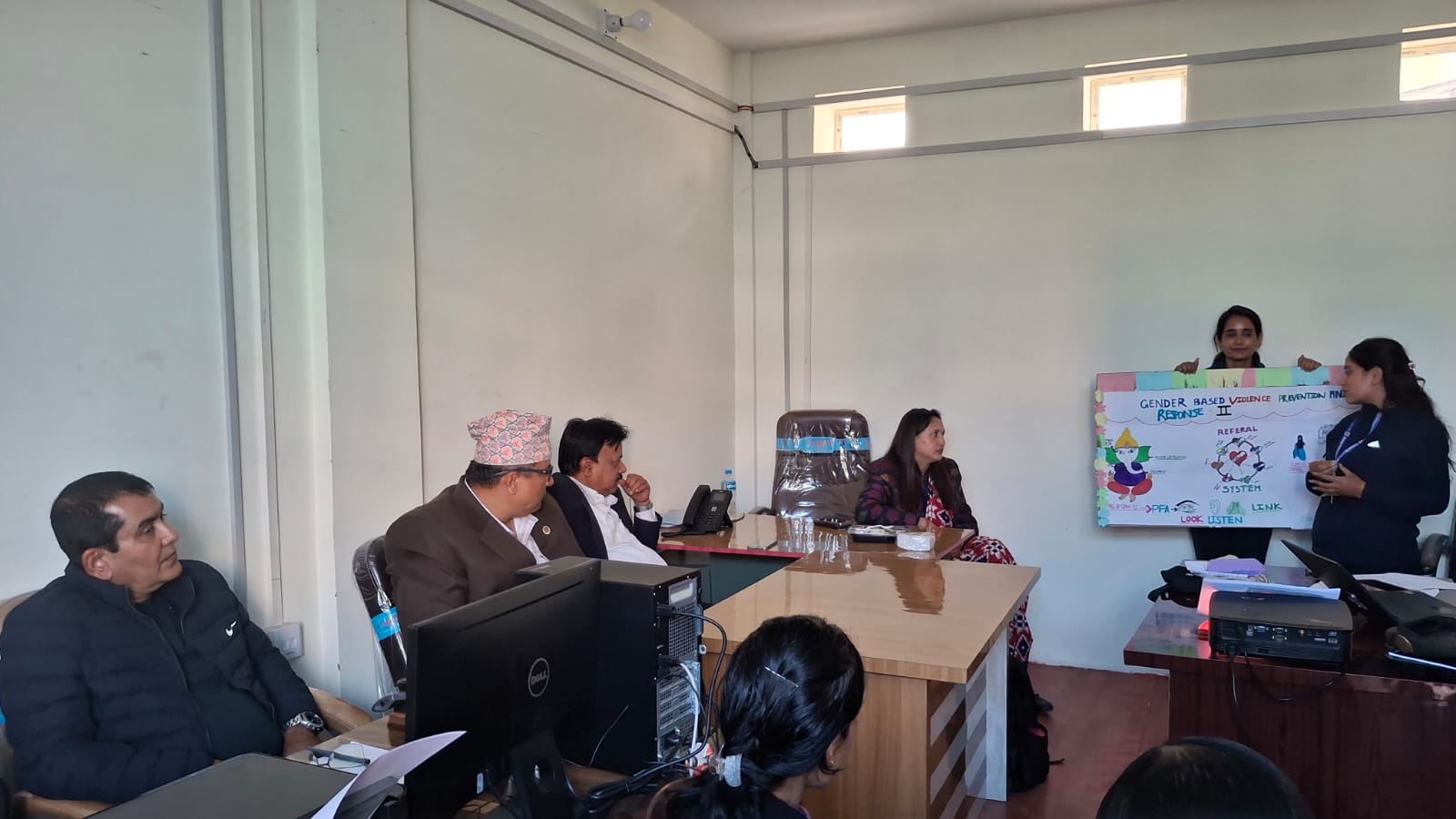 <span class='c1'>लैंगिक हिंसा रोक्न सचेनामूलक</span> <span class='c2'>कार्यक्रम सञ्चालन गर्नुपर्नेमा जोड</span>