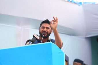 <span class='c1'>सिंहदरबारलाई भ्रष्टाचारको अखडा बनाउनेहरुले नै देश</span> <span class='c2'>जलाएका हुन् : सभापति लामिछाने</span>