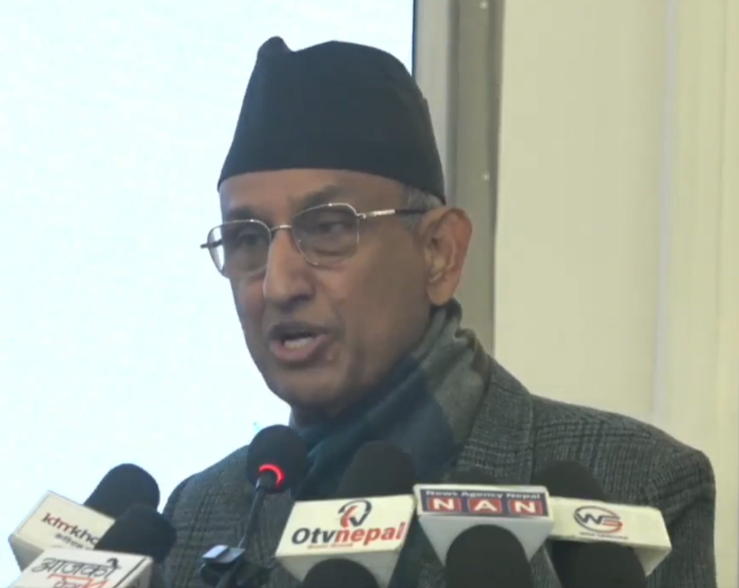 <span class='c1'>आर्थिक दृष्टिकोणले देश संकटको भुमरीमा फस्दै</span> <span class='c2'>गइरहेको छ : नेता आचार्य</span>