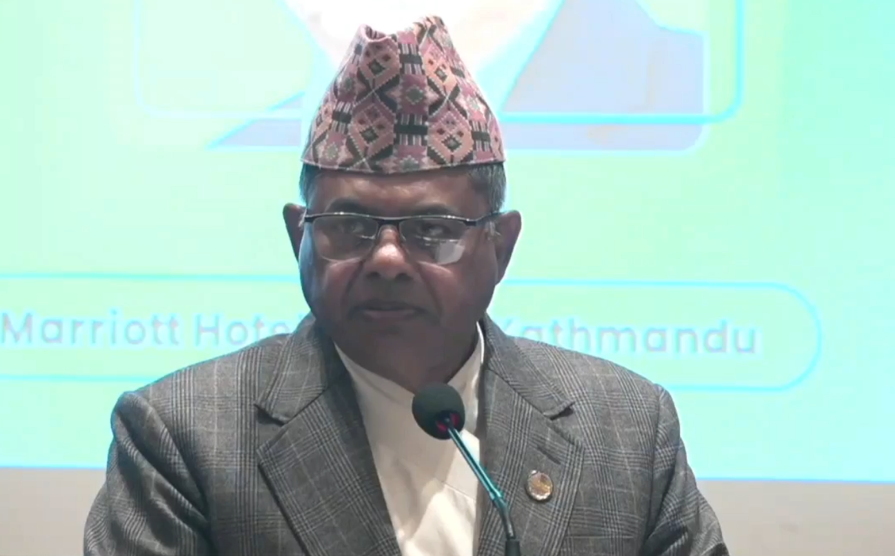 <span class='c1'>पेट्रोलमा १० प्रतिशत इथानोल मिश्रण गर्दा वार्षिक करिब</span> <span class='c2'>१३ करोड लिटर पेट्रोलको आयात घट्छः मन्त्री सिन्हा</span>