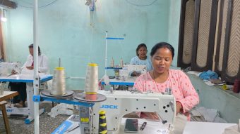 <span class='c1'>विराटनगरका ७५ जना गृहिणी महिलाहरुलाई</span> <span class='c2'>गार्मेन्ट तालिम पस्चात सिधै जागिर</span>