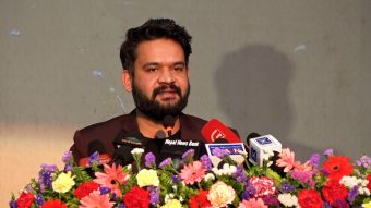 <span class='c1'>बालेनले कटाए १३ हजार</span> <span class='c2'>भन्दा बढी मत</span>