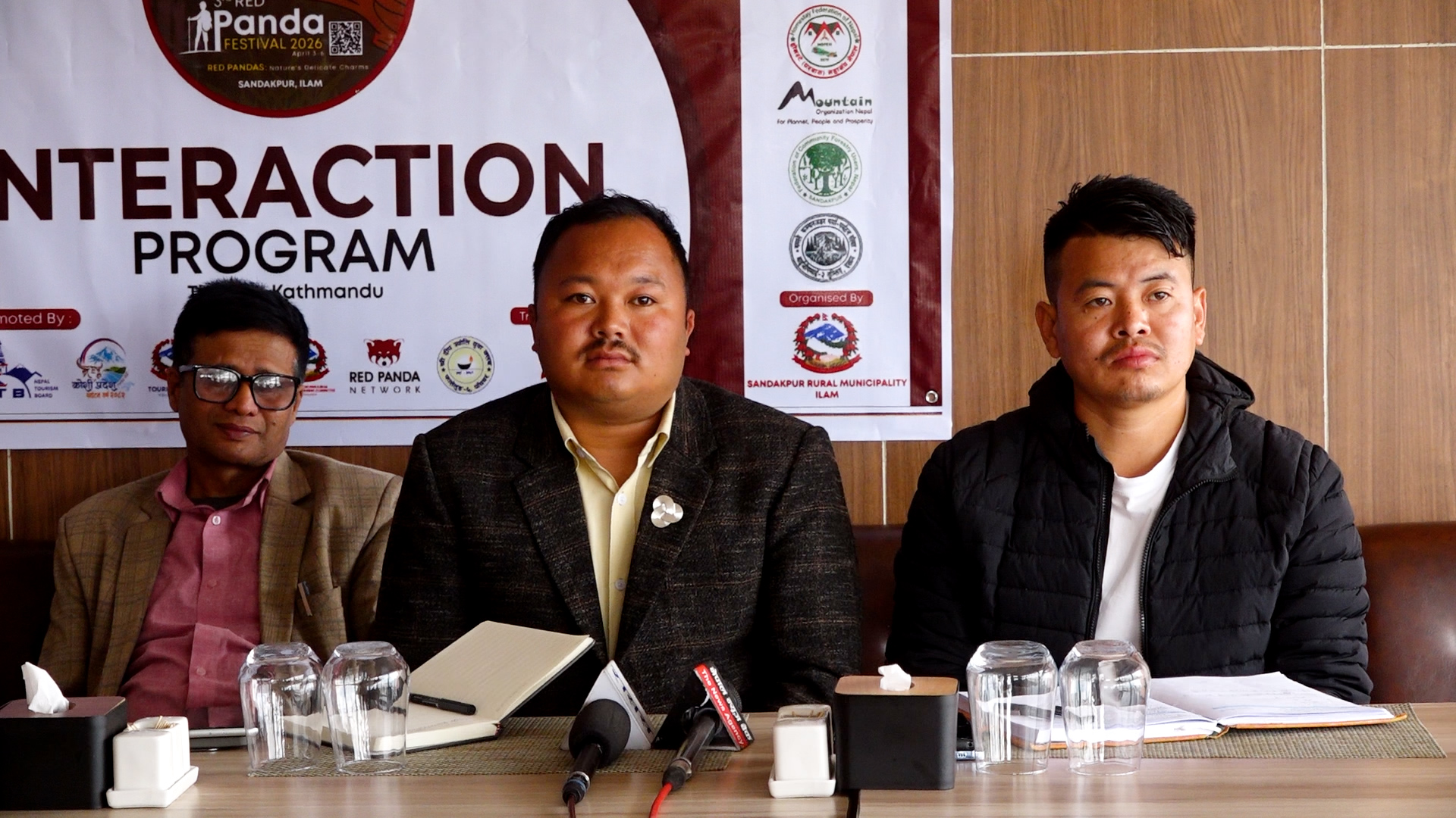 <span class='c1'>इलामको सन्दकपुरमा ‘रेडपाण्डा महोत्सव’ हुँदै,</span> <span class='c2'>विश्वभरका पर्यटक भित्र्याउने लक्ष्य</span>