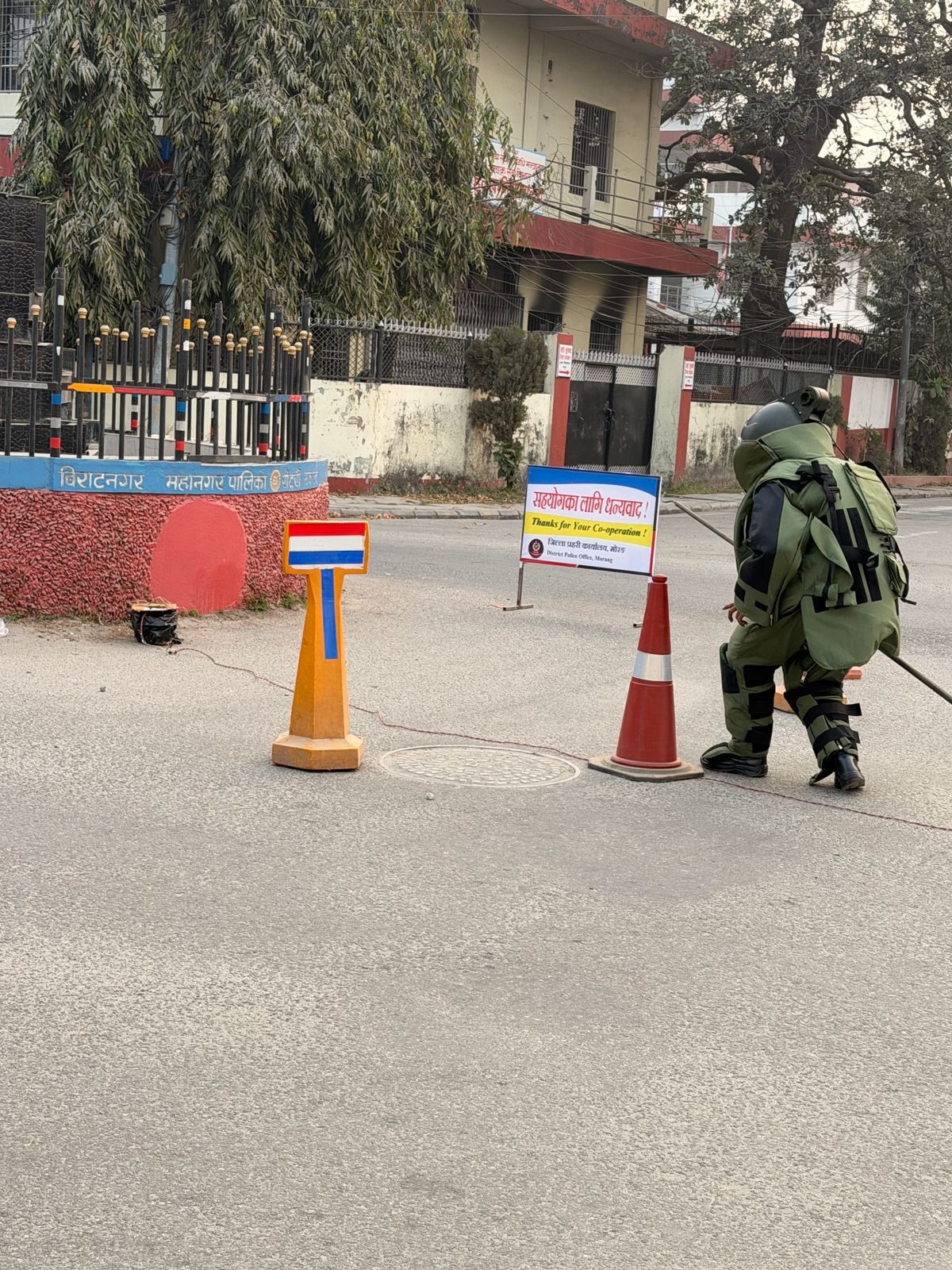 <span class='c1'>निर्वाचन सुरक्षामा सेना सक्रिय : कोशीका</span> <span class='c2'>१२० स्थानमा बम डिस्पोजल टोली तैनाथ</span>