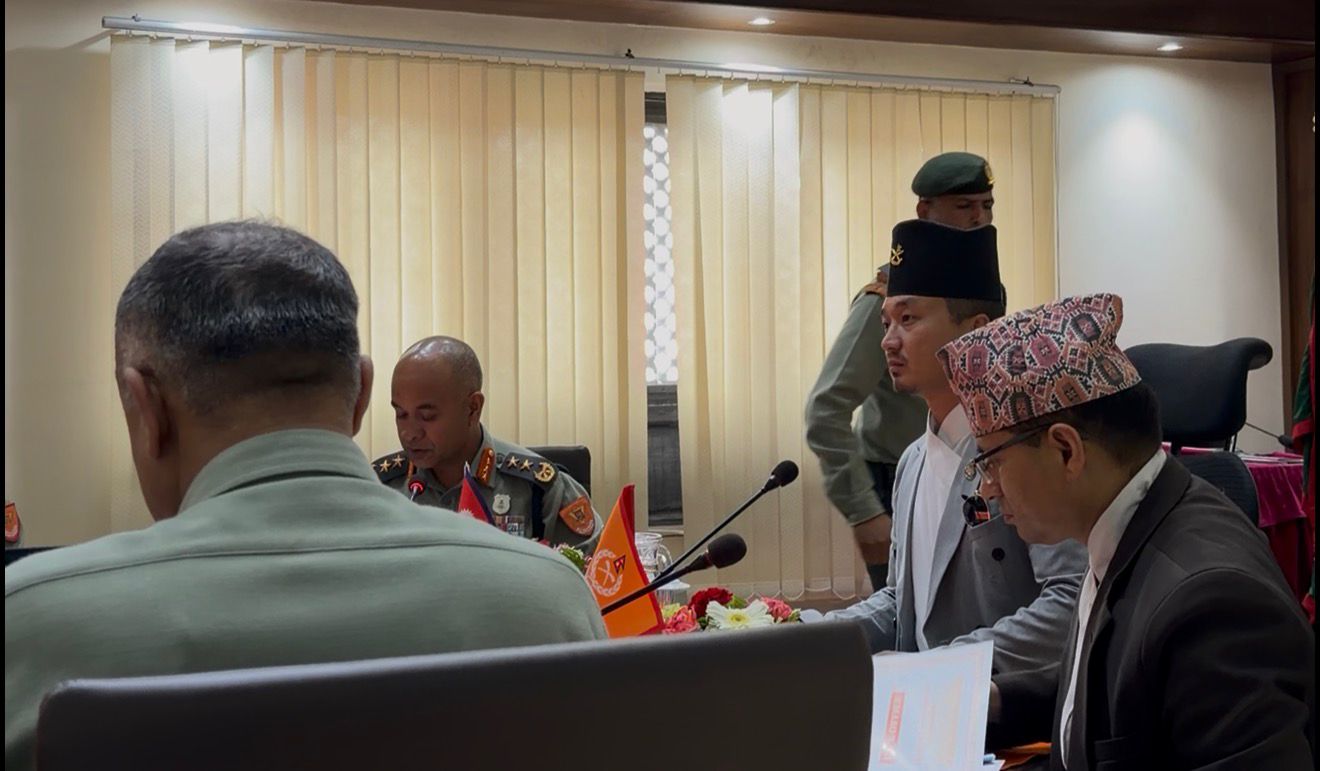 <span class='c1'>गृहमन्त्रीद्वारा तस्करी नियन्त्रणका लागि</span> <span class='c2'>सम्बन्धित निकायलाई निर्देशन</span>