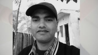 <span class='c1'>सर्लाहीमा अचानक बेहोस भएका</span> <span class='c2'>मतदान अधिकृतको मृत्यु</span>